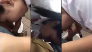 Bokep Pelajar Malaysia Nyepong Di Wc Sekolah