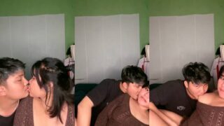 Bokepbbw semok live show dicolmekin pacar